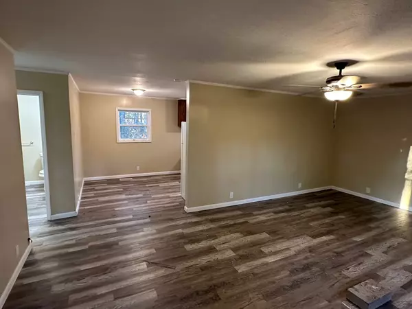 Winchester, TN 37398,596 Myers Rd