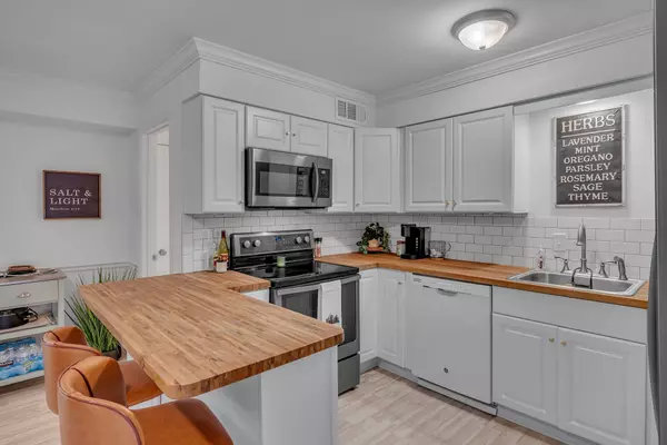 Nashville, TN 37221,110 Bellevue Rd #23