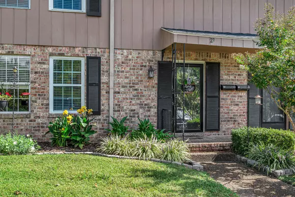 110 Bellevue Rd #23, Nashville, TN 37221