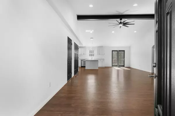 Winchester, TN 37398,247 Golf Shores Dr