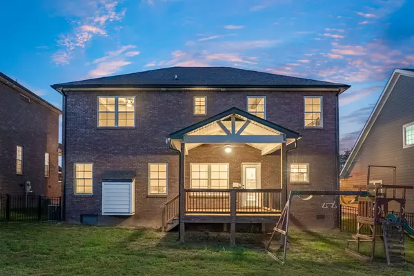 Clarksville, TN 37043,272 Bluebell Drive