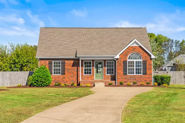 116 Chad St #E, Portland, TN 37148