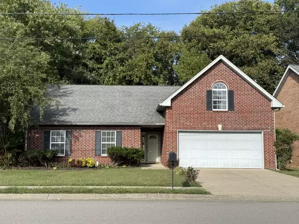 7132 Somerset Farms Dr, Nashville, TN 37221