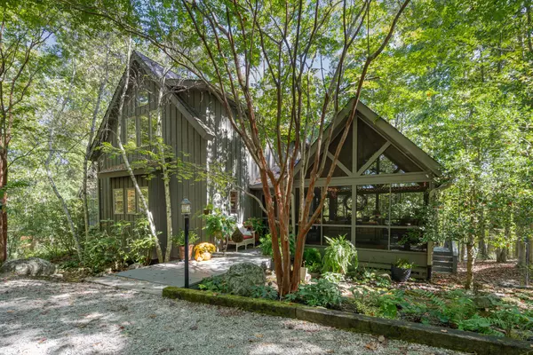 Monteagle, TN 37356,2140 Westlake Dr