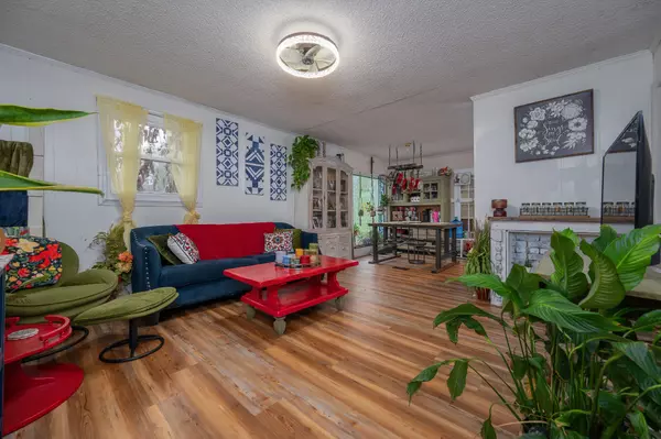 Buffalo Valley, TN 38548,736 Club Springs Rd