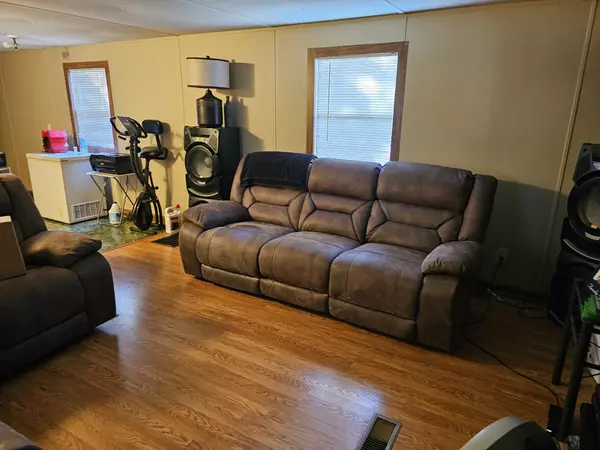 Cornersville, TN 37047,105 Fairview Ave