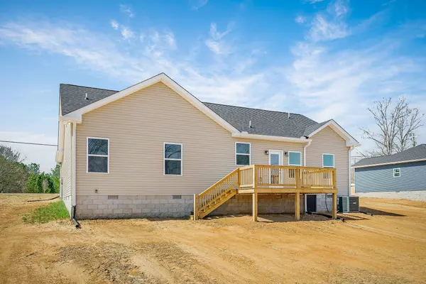 Sparta, TN 38583,194 Johnson Chapel Rd