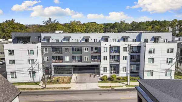 Nashville, TN 37216,1041 E Trinity Ln #405