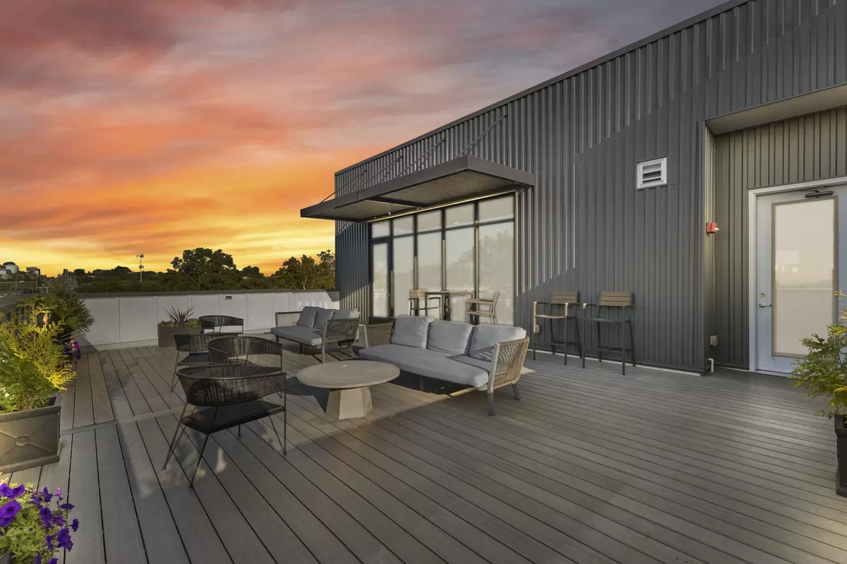 Nashville, TN 37216,1041 E Trinity Ln #405