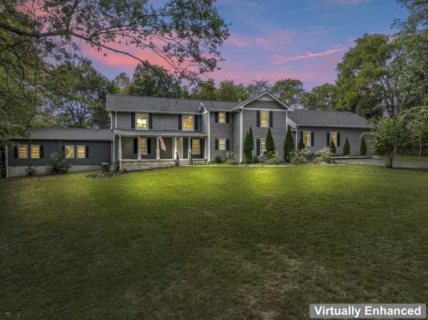 Hendersonville, TN 37075,557 Forest Retreat Rd