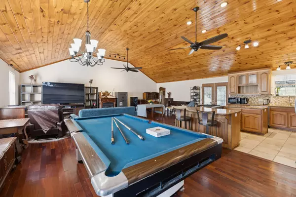 Brush Creek, TN 38547,5 Allen Ln