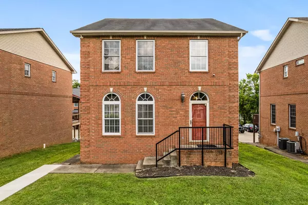 1921 28th Ave #N, Nashville, TN 37208