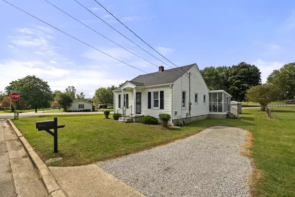 Columbia, TN 38401,2204 Denham Ave