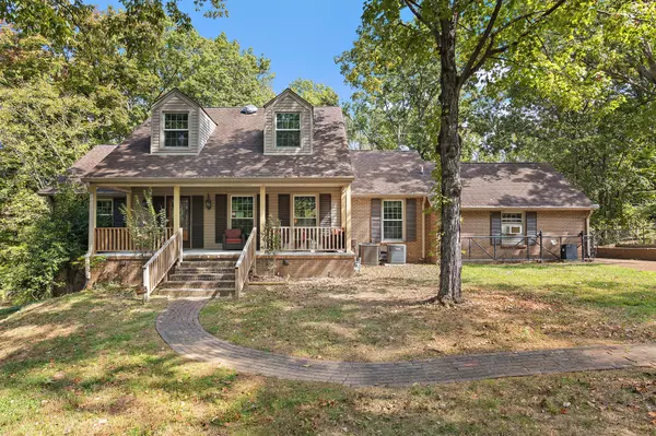 820 N Summerfield Dr, Madison, TN 37115