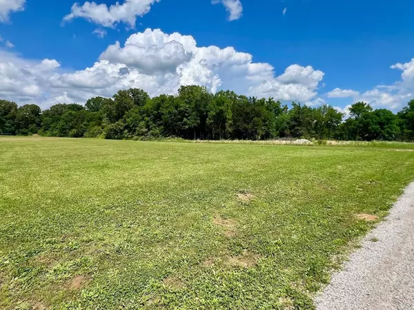 Savannah, TN 38372,0 CORDOVA CV