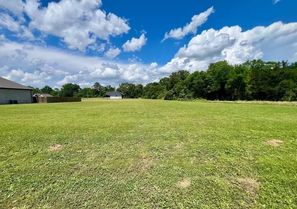 Savannah, TN 38372,0 CORDOVA CV