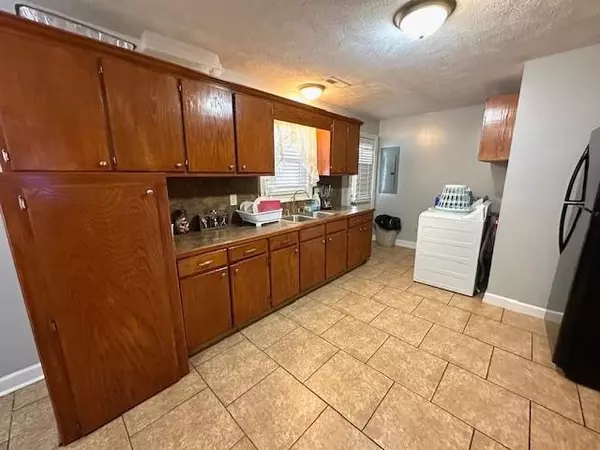 Savannah, TN 38372,45 OAK ST