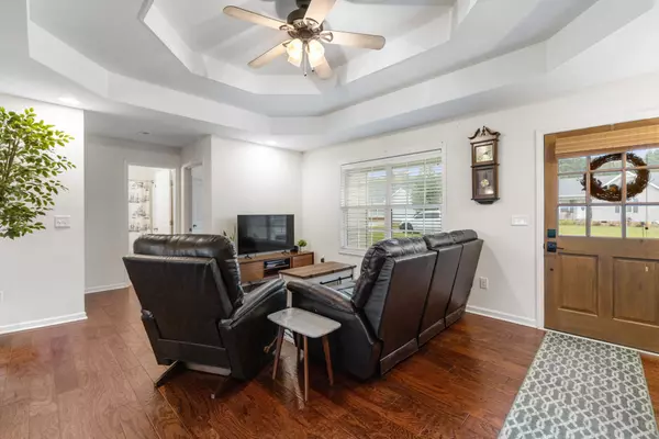 Tullahoma, TN 37388,216 Williamsburg Cir