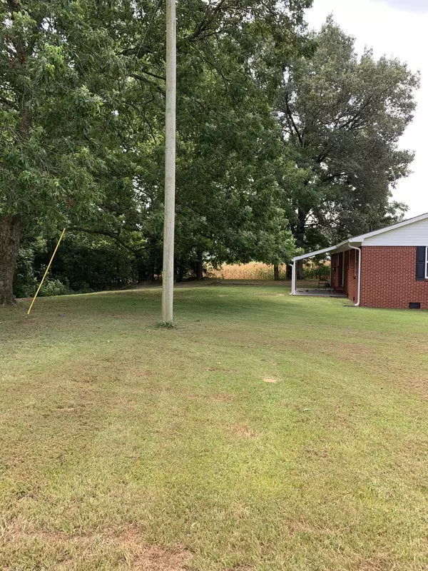 Friendship, TN 38034,5870 Chestnut Bluff Maury City Rd