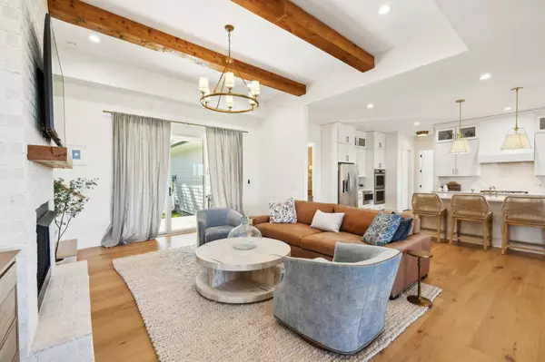 Burns, TN 37029,973 Hall Cemetery Rd