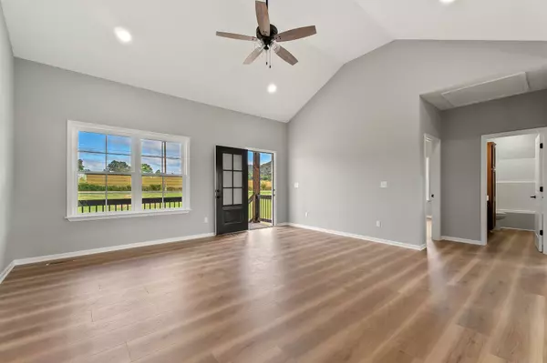 Sparta, TN 38583,706 black oak rd