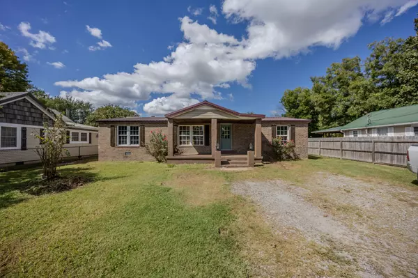 509 E Grizzard St, Tullahoma, TN 37388