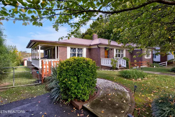 Alcoa, TN 37701,653 E Hunt Rd