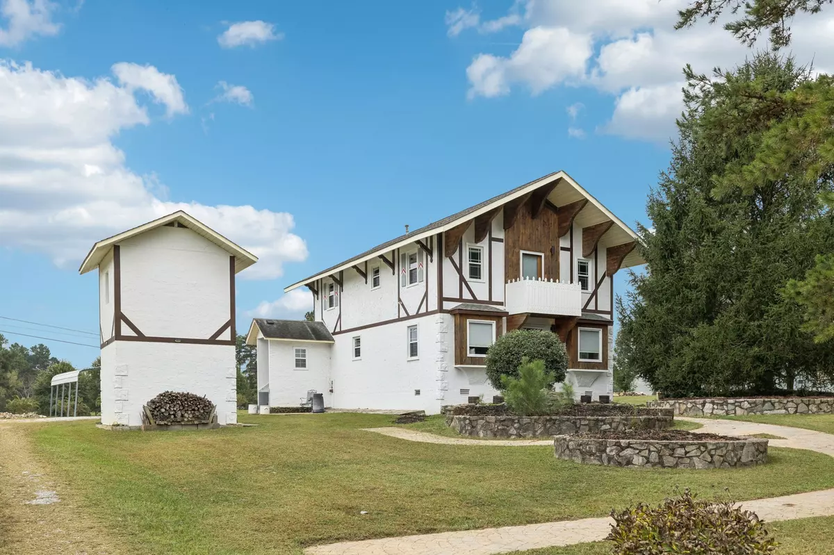 Hohenwald, TN 38462,106 Highland St