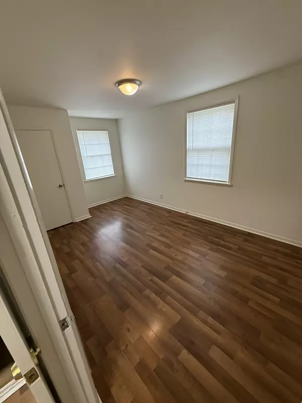 Nashville, TN 37211,350 Foxglove Dr