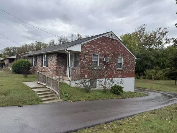 Nashville, TN 37211,350 Foxglove Dr