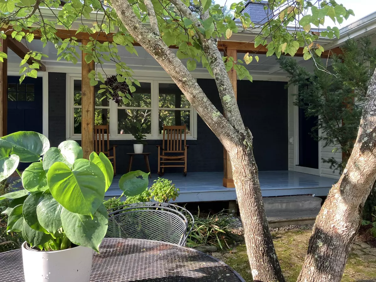 Sewanee, TN 37375,264 Ball Park RD