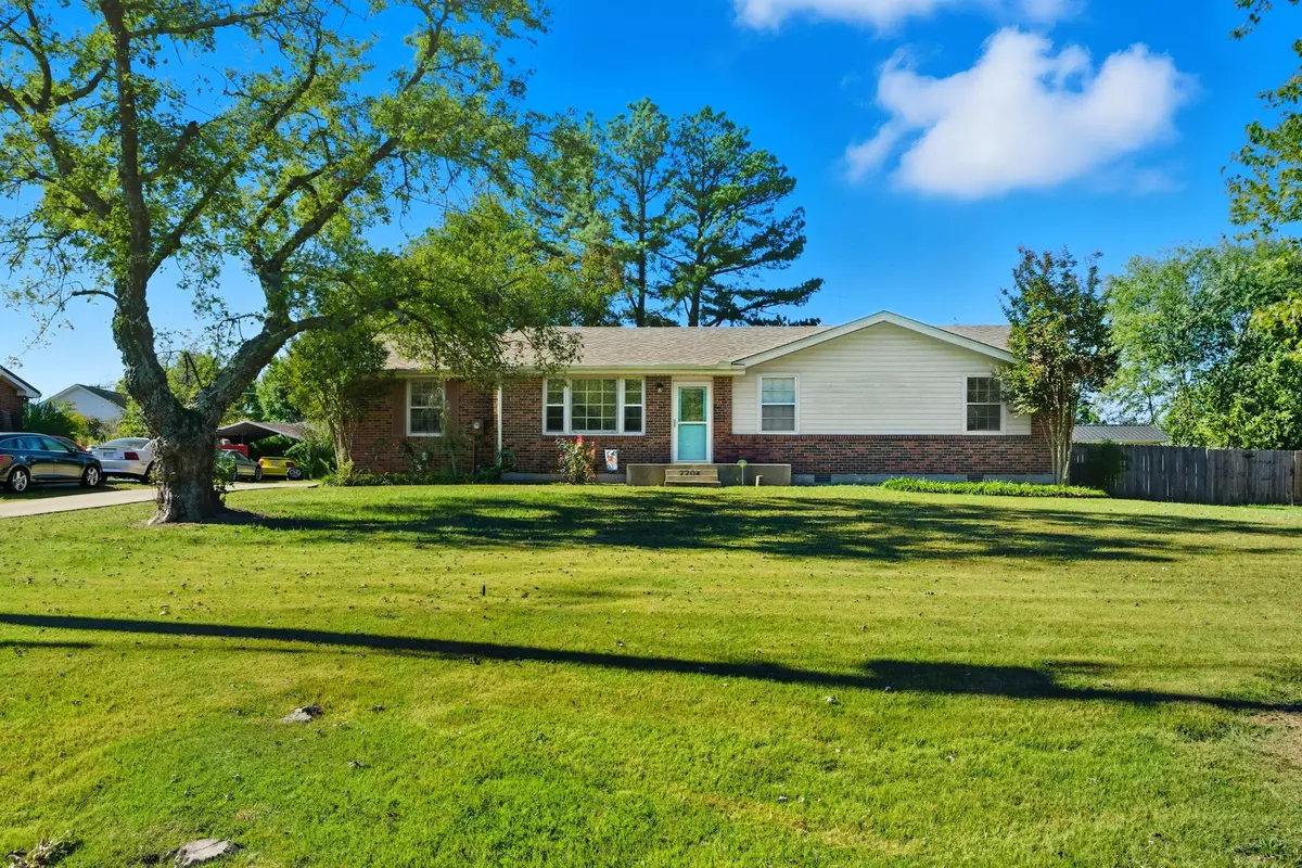 Greenbrier, TN 37073,2204 Lynwood Dr