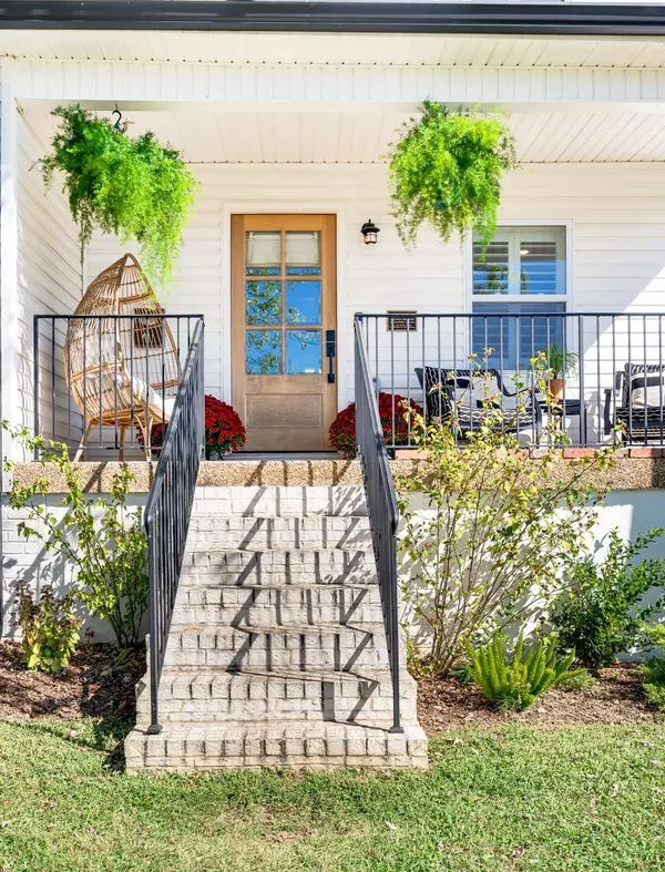 Old Hickory, TN 37138,911 Jones St