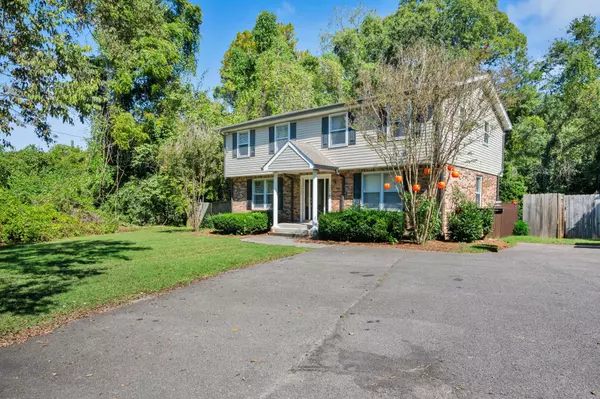 Nashville, TN 37215,3900 Wallace Ln