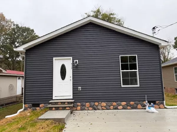 417 W Waggoner St, Tullahoma, TN 37388