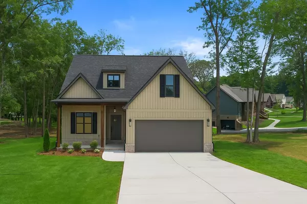 Fort Oglethorpe, GA 30742,300 Dogwood Lane