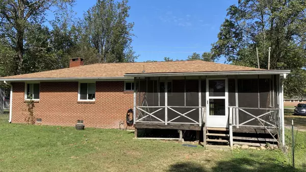 Soddy Daisy, TN 37379,208 Thrasher Pike