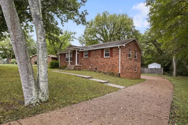 Nashville, TN 37221,522 Bellevue Rd #N