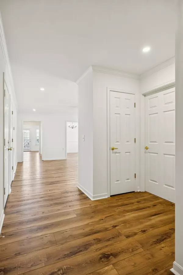 Franklin, TN 37069,85 Alton Park Ln