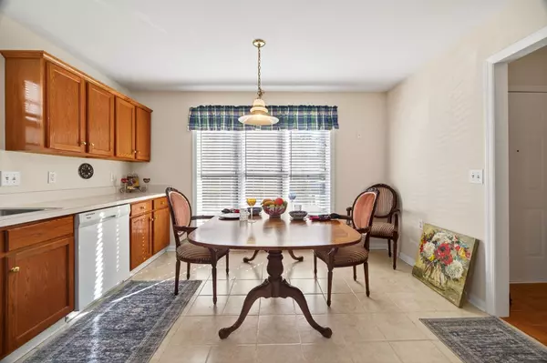 Franklin, TN 37069,24 Holland Park Ln