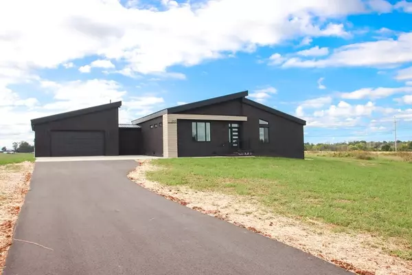 260 Huntington Lane, Sparta, TN 38583