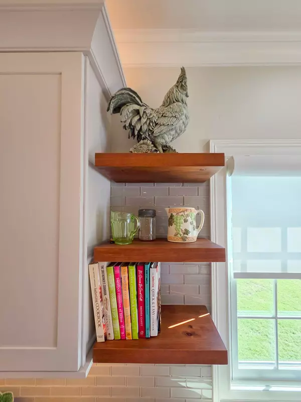 Columbia, TN 38401,709 Halcyon Way