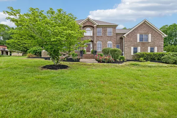 105 Steeplechase Ln, Nashville, TN 37221
