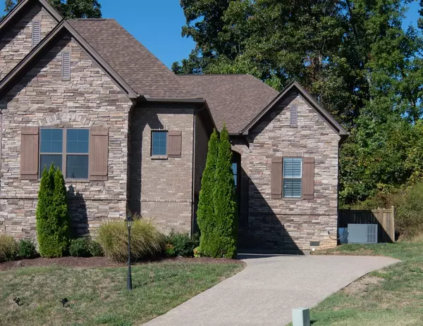 Hendersonville, TN 37075,156 Cobbler Cir