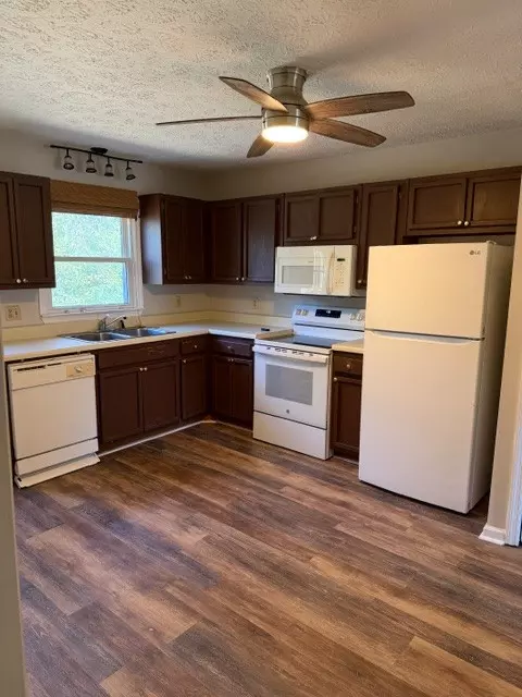 Madison, TN 37115,111 Cash Ln