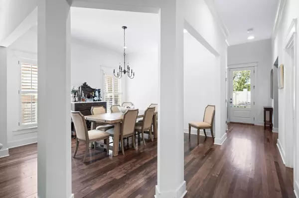 Nashville, TN 37209,216 Orlando Ave