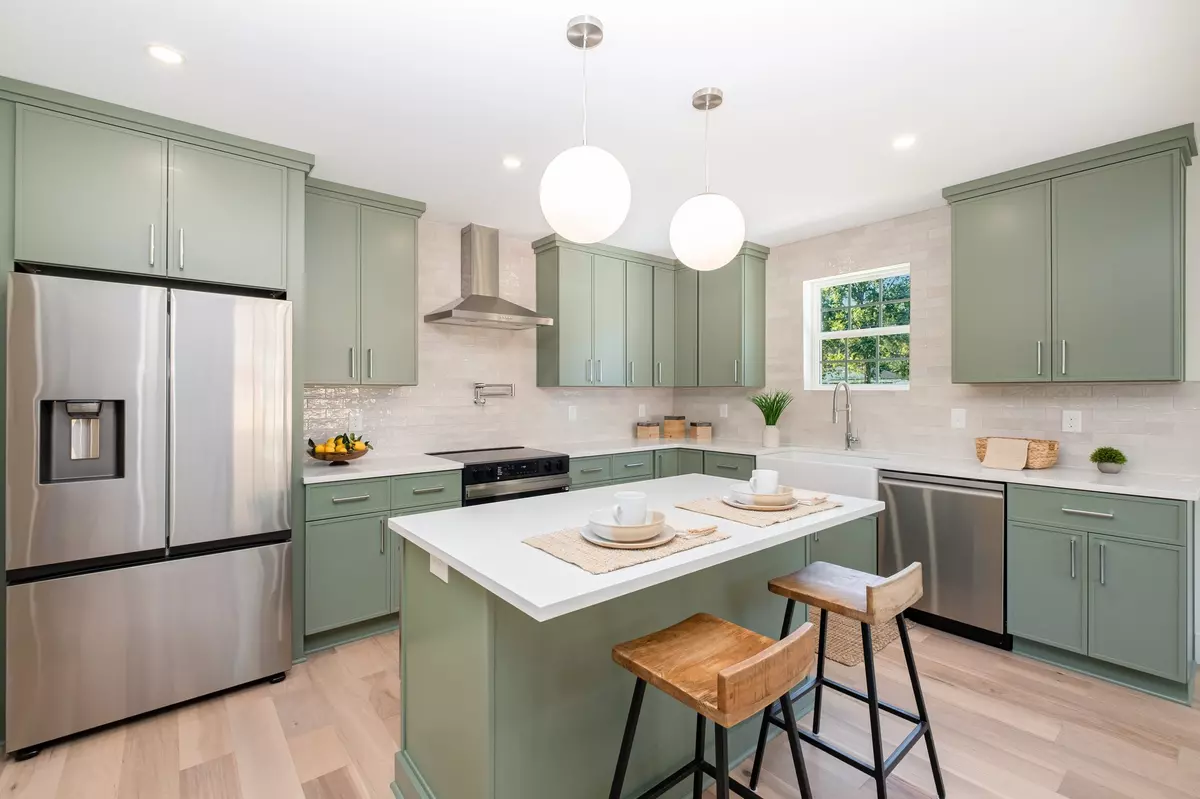 Nashville, TN 37216,3819A Edwards Ave