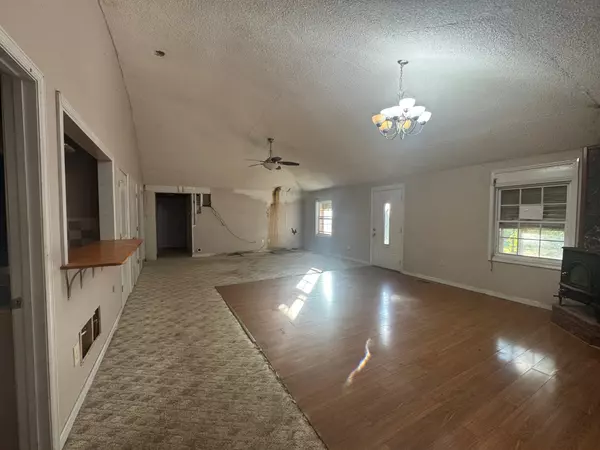 Fayetteville, TN 37334,28 Alease Dr