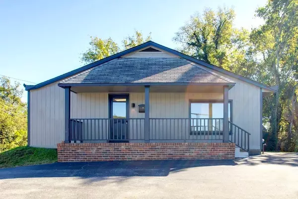 2001 Carmack Blvd, Columbia, TN 38401