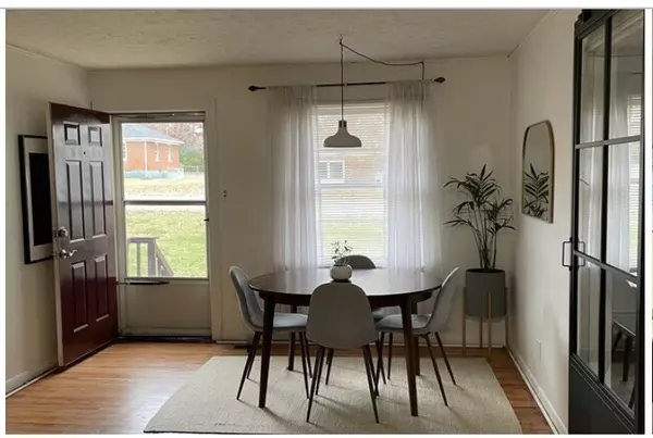 Columbia, TN 38401,1930 Woodmont Dr